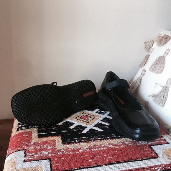 PRADA SANDALS BLACK SUPER RAD! - Picture 3 of 7